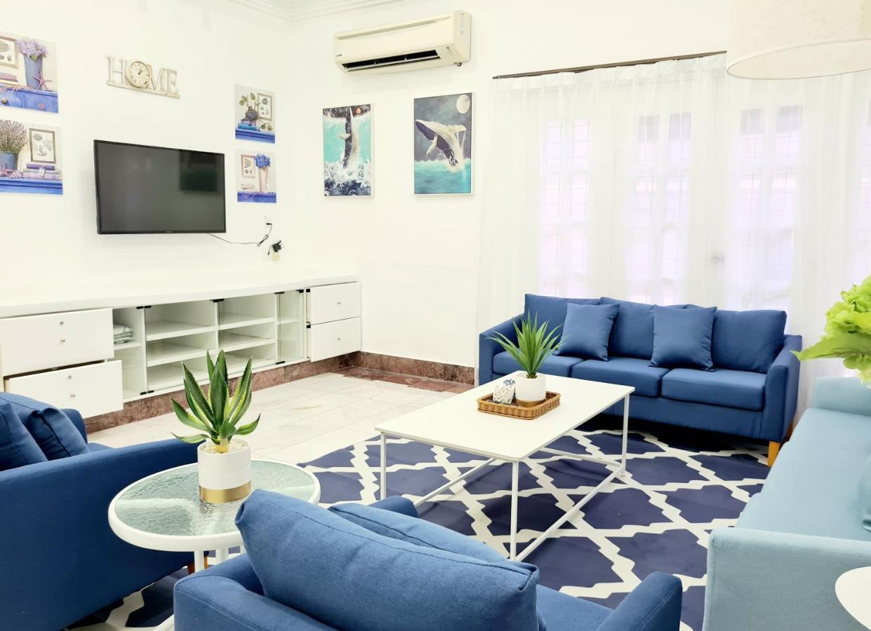 527 Beachhouse L 5 Bedroom With Swimming Pool - 3Min Walk To The Beach Tanjung Bungah  Εξωτερικό φωτογραφία