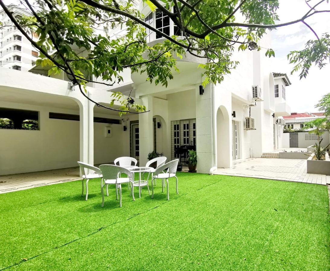527 Beachhouse L 5 Bedroom With Swimming Pool - 3Min Walk To The Beach Tanjung Bungah  Εξωτερικό φωτογραφία