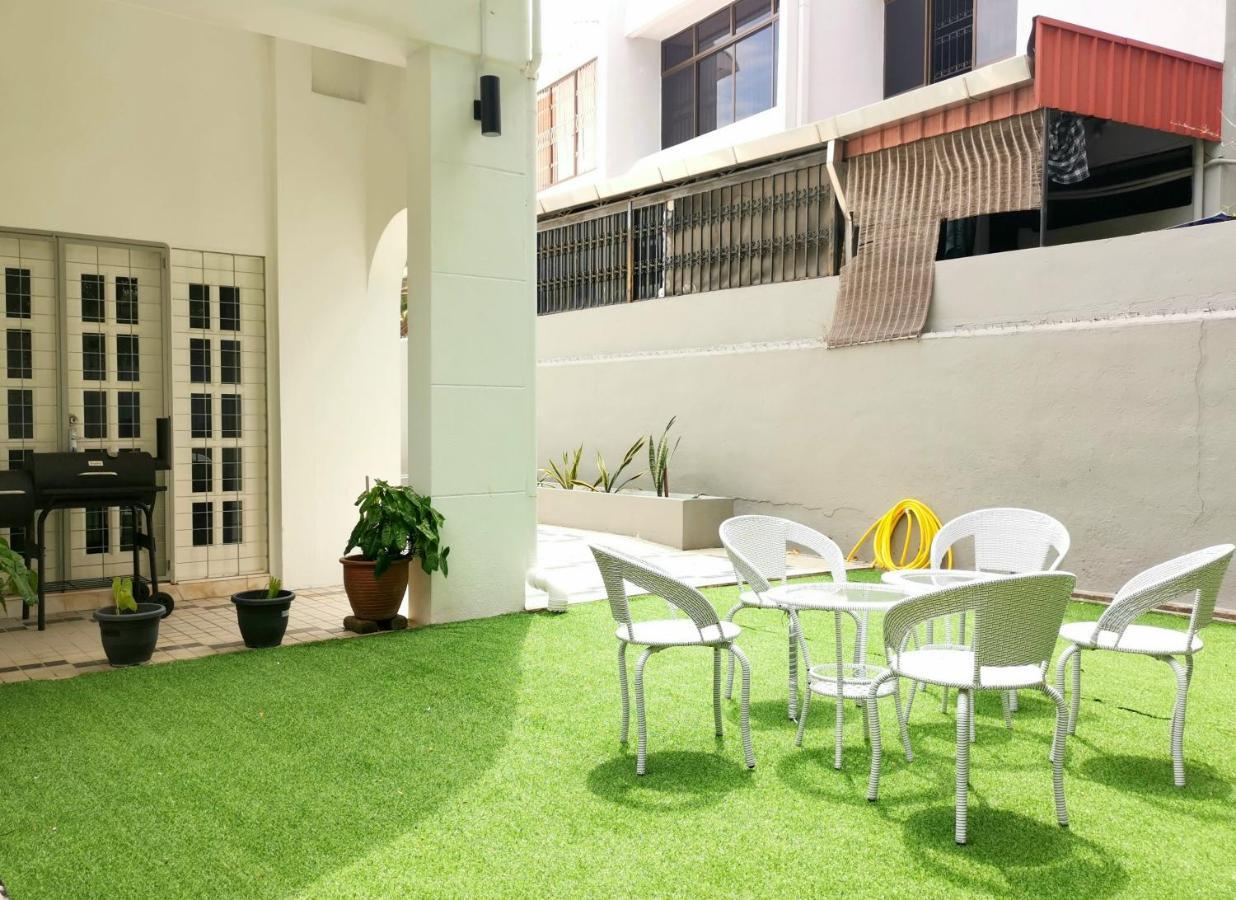 527 Beachhouse L 5 Bedroom With Swimming Pool - 3Min Walk To The Beach Tanjung Bungah  Εξωτερικό φωτογραφία