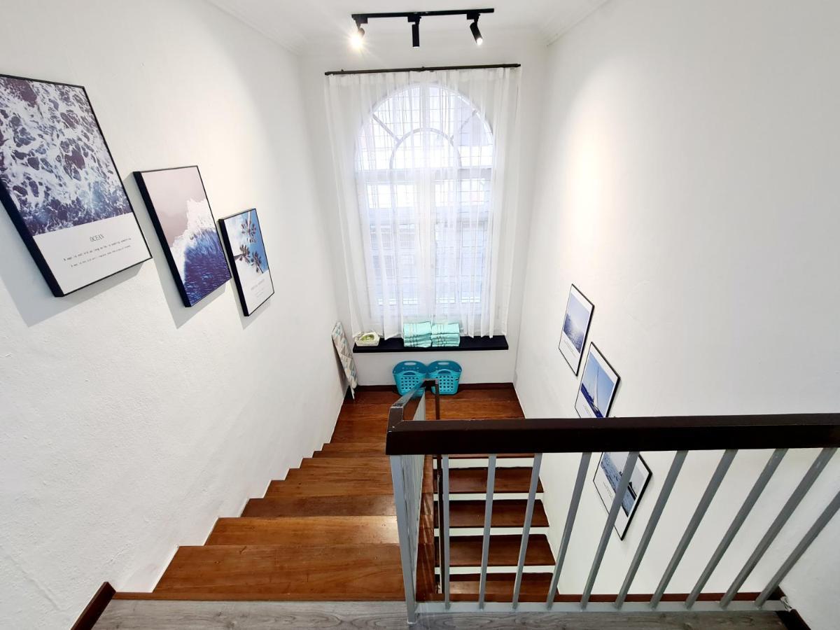 527 Beachhouse L 5 Bedroom With Swimming Pool - 3Min Walk To The Beach Tanjung Bungah  Εξωτερικό φωτογραφία